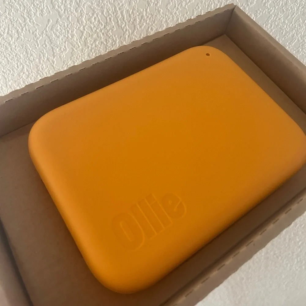 Ollie Puptainer Dog Orange Food Storage Container with Scoop – 7.98” x 6” - NWT